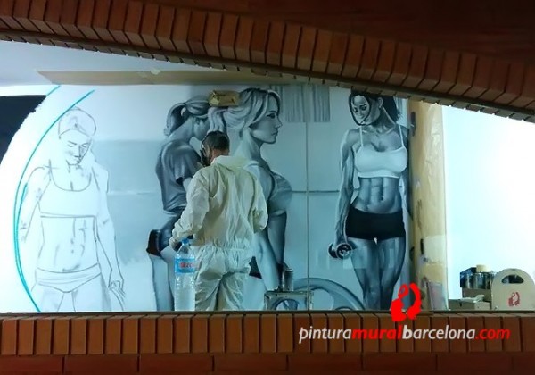 mateo-lara-mural-graffiti-gym