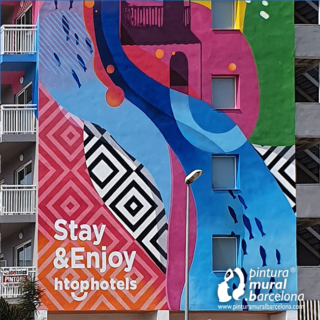 mural-fachada-graffiti-hotel-calella-colores-bonito-stay