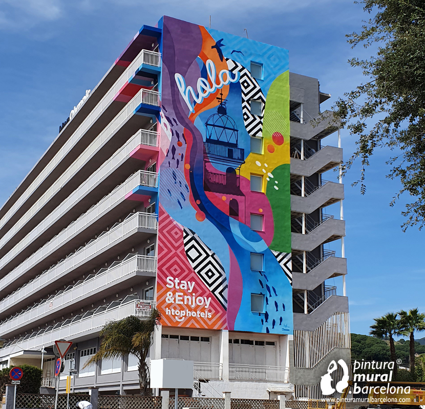 mural-fachada-graffiti-hotel-calella-colores-bonito
